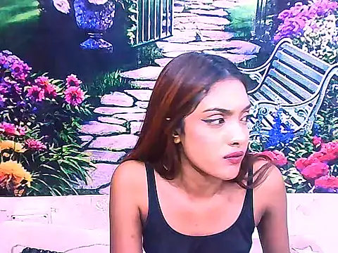 IndianPretty14u2Luv webcam