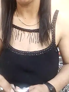 meenu_bhabhi547 webcam