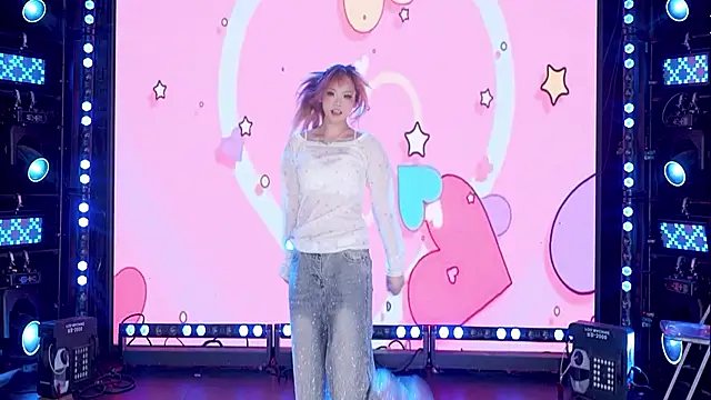 美女cdyyds003在线直播