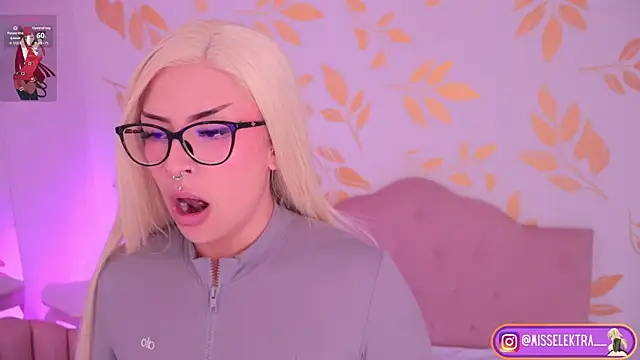 Misselektra__ webcam