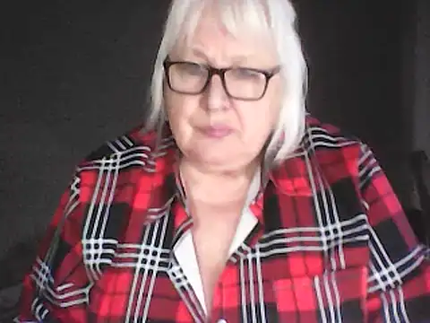 alexia64231 - Alexia64231's free webcam - UK Sex Cams