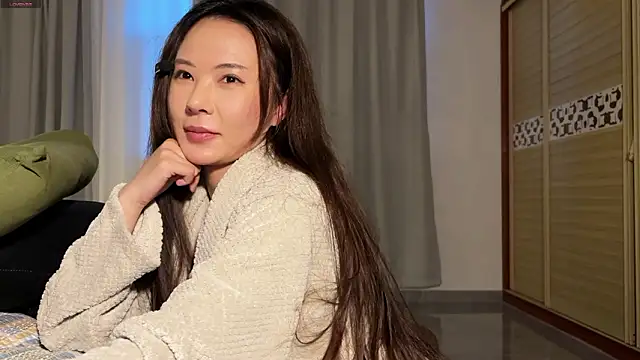 meowlili (F young) - dance