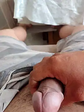 jhomgostosomg webcam