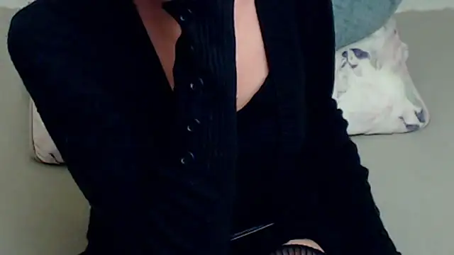 AylyneRichards webcam