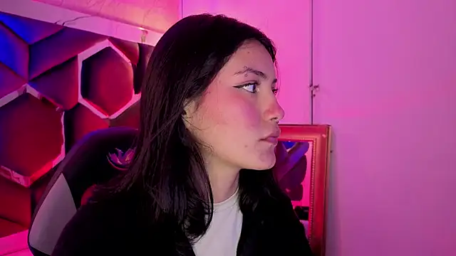 brandy_collinss - Brandy_collinss's free webcam - UK Sex Cams