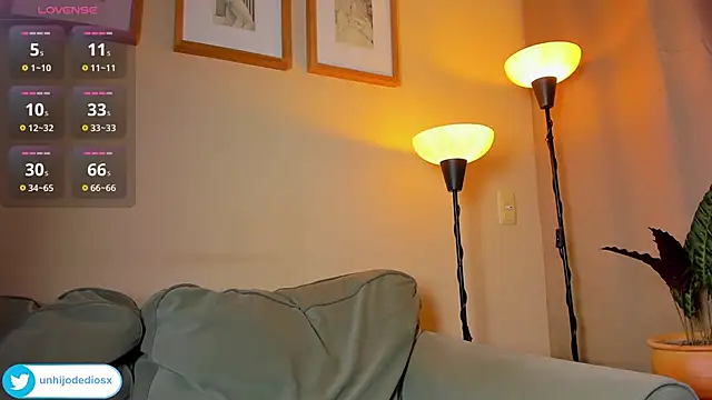 Ackerman_Eren_ webcam