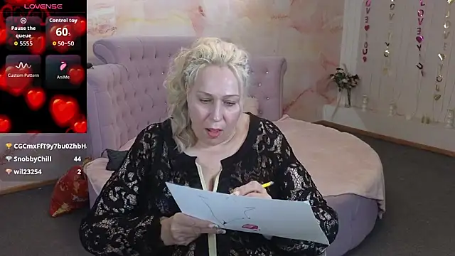 Penelope_Pinky webcam