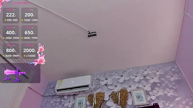 Danee_19_ webcam