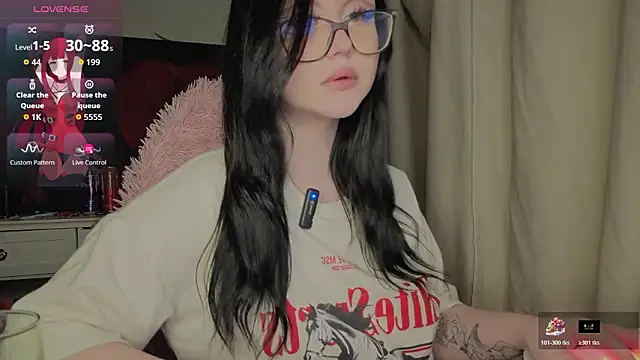 hornyprincess19 webcam