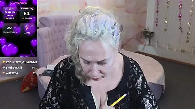 Penelope_Pinky webcam