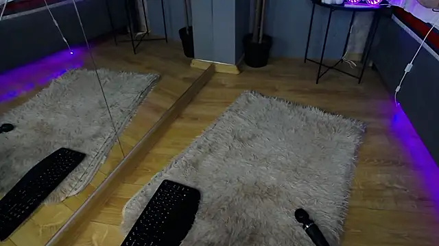 ScarlettJakobs webcam