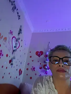 BellaBellaHot webcam