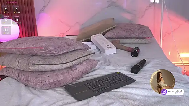 SophieCollins_1 webcam