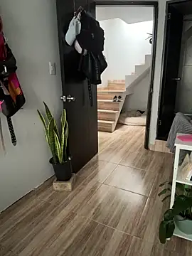 Webcam Model (RachelWeisz_)  is live.Free join now!