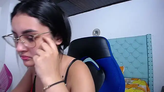 kathe-mills235 webcam