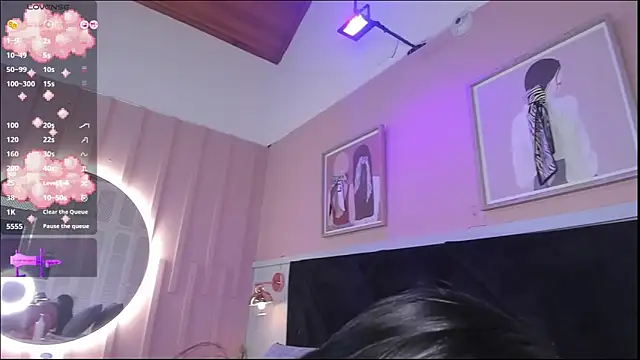 elodie_walker webcam