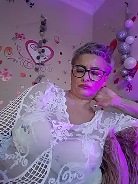 BellaBellaHot webcam