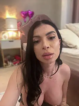 MetishaCaprice webcam