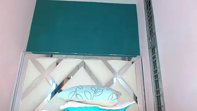 Kaytlin_James webcam