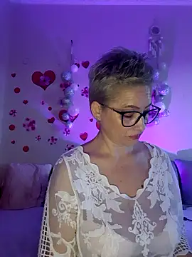 BellaBellaHot webcam