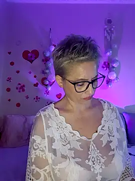 BellaBellaHot webcam