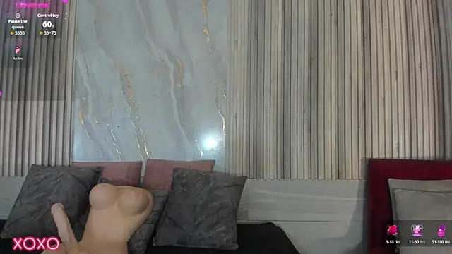 BriannaChelsea webcam