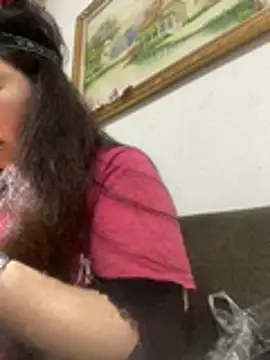 nhung584 - Nhung584's free webcam