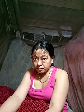 minnakutew20 - Minnakutew20's free webcam - UK Sex Cams