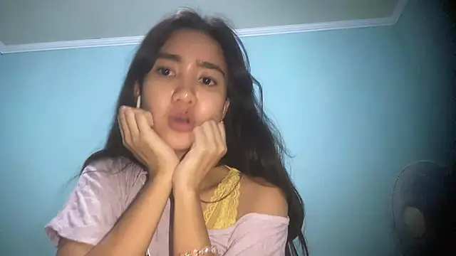 RessieAshcroft webcam