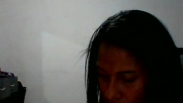 Kitra_New webcam