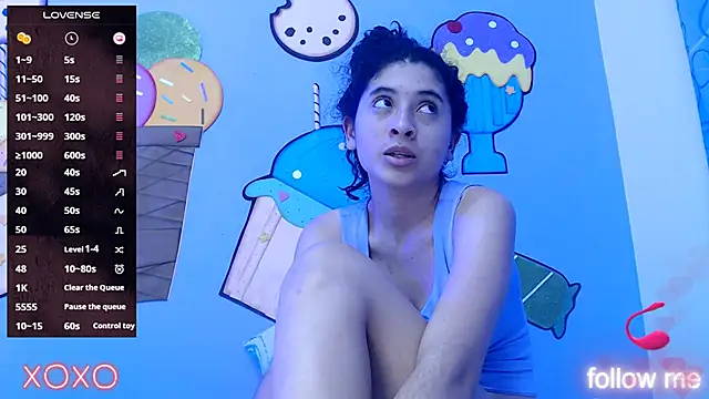 skinnykalitzo18 webcam