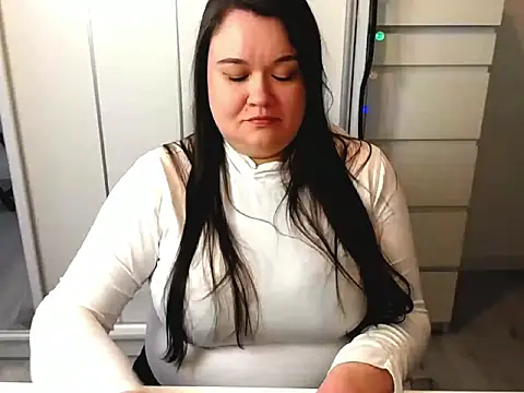 HollyDanceSoul webcam