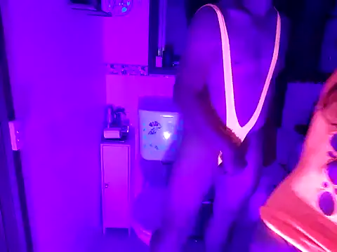 SweetValleyHotwife webcam