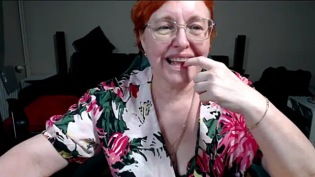 JoannaAndNeighbour webcam