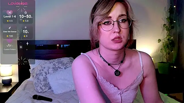 _alexaflowers_ - _AlexaFlowers_'s free webcam