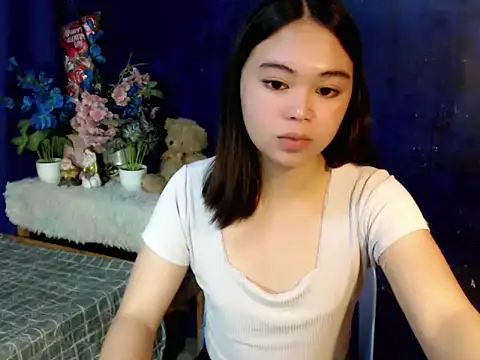 lustfullakim webcam