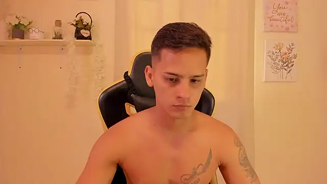 sexy_andres01 webcam