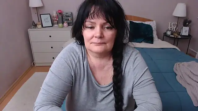 leveme2nightt - LeveMe2Nightt's free webcam