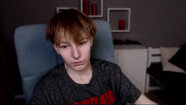 guitarandangell - Guitarandangell's free webcam