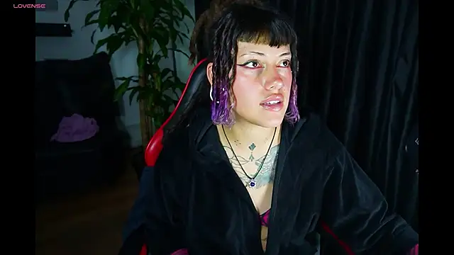 _sharlotte777 webcam