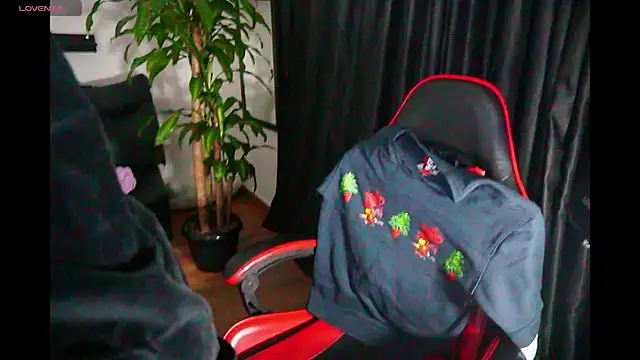 _sharlotte777 webcam