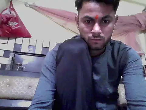 Stubborndesiboy webcam