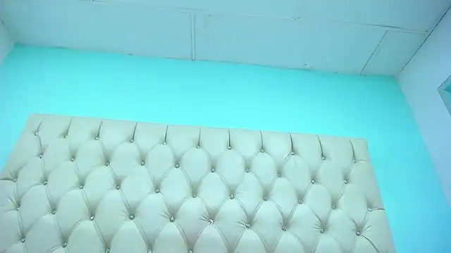 CristinaStarx webcam