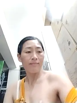 lris-Beauty77 webcam