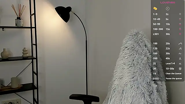 little_femb0y webcam