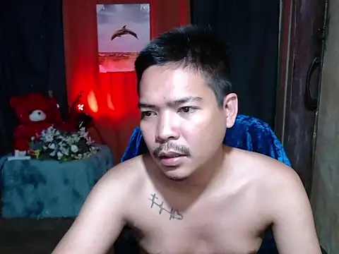 MANIACasianX webcam