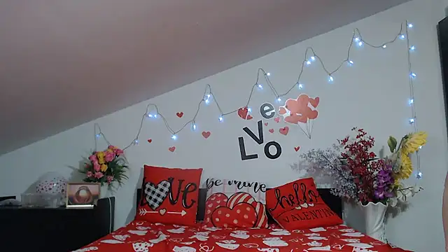 SweetMaddy888 webcam