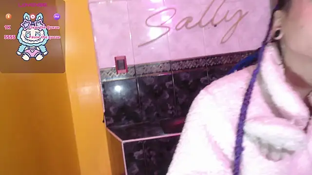 Sally23_ webcam