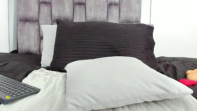 alyssia_ocean webcam