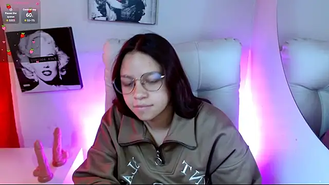 SamanthaRoldaan webcam